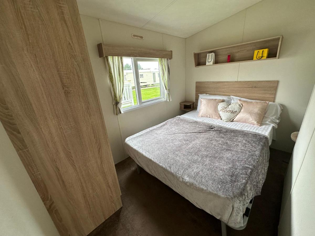 Caravan Delta 2 Bedroom In 拉尔 外观 照片