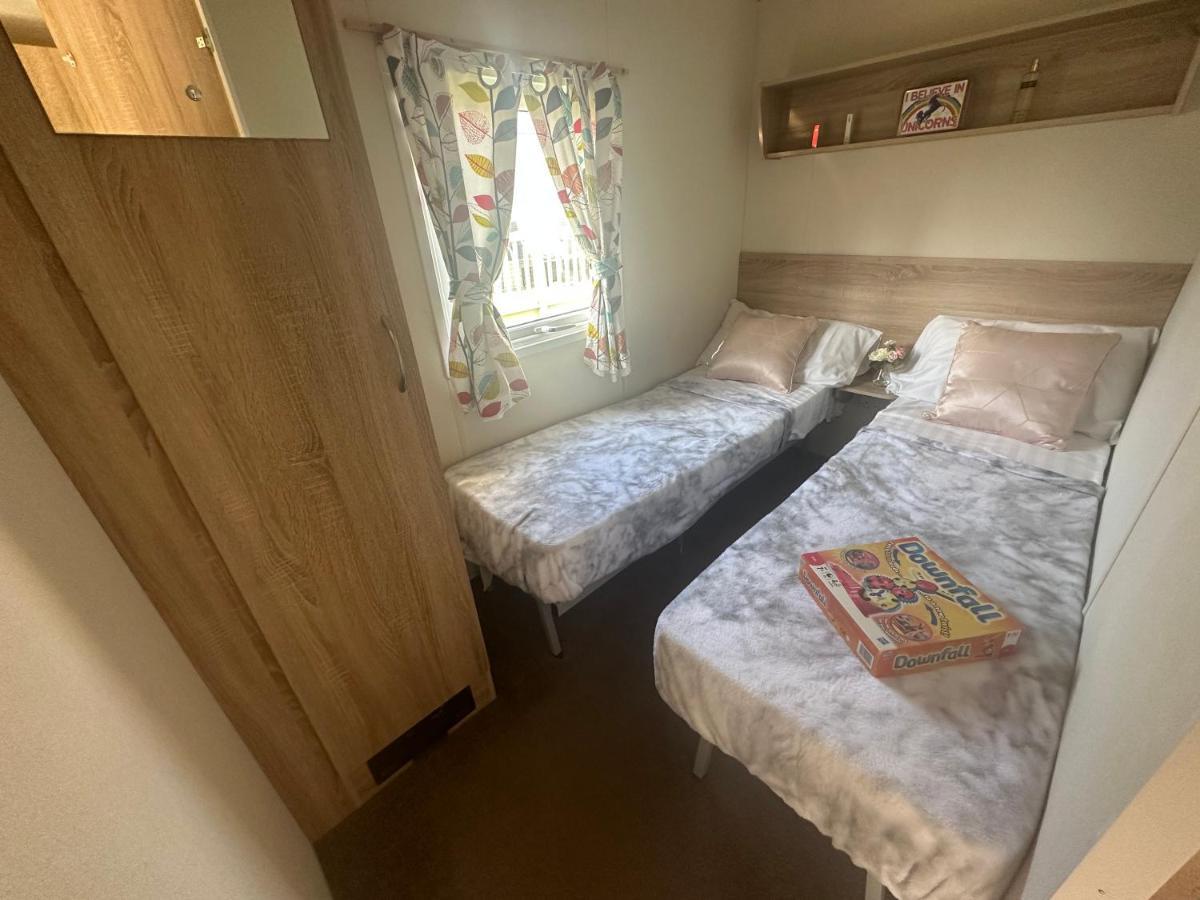 Caravan Delta 2 Bedroom In 拉尔 外观 照片